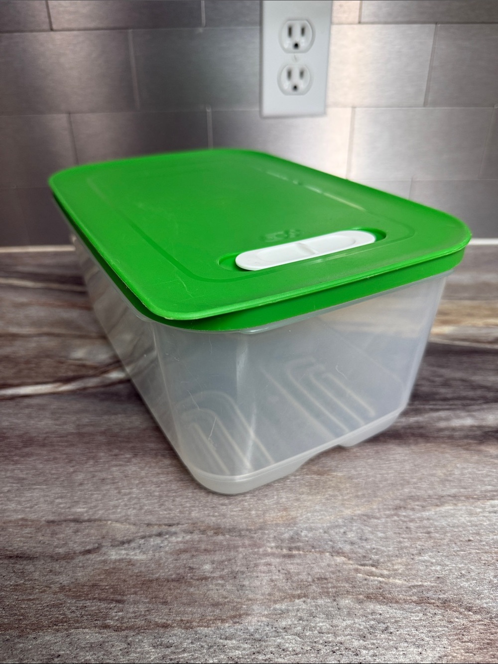 Tupperware FridgeSmart - Picture 3 of 4